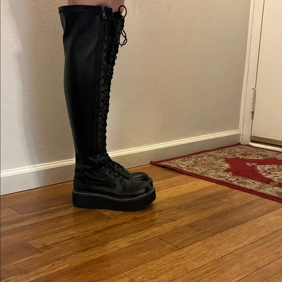 Demonia Black Over-the-Knee ‘Emily 375’Lace-Up Platform Boots Size 8 - Picture 2 of 8